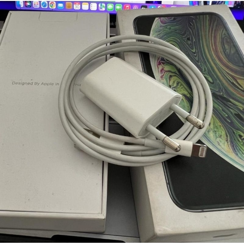 Charger ori bawaan iPone Xs