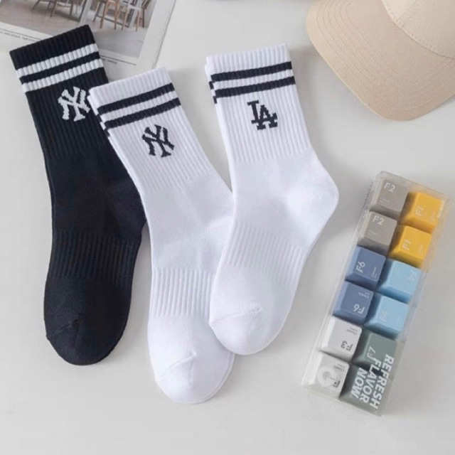 Kaos Kaki NY Yankees Unisex Pria & Wanita