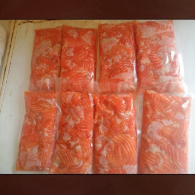 

Tetelan salmon Tanpa Duri tanpa tulang