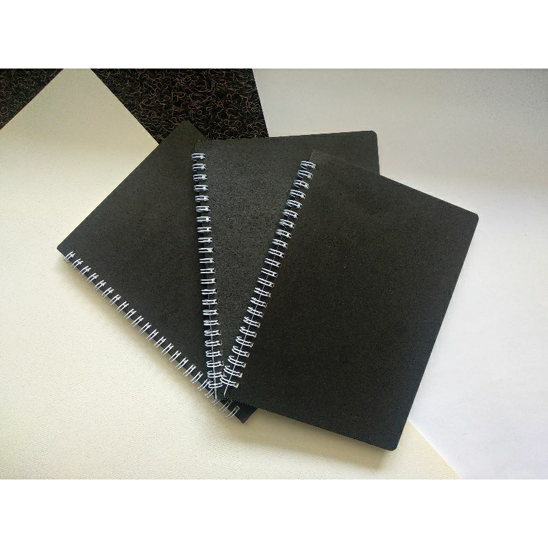 

Notebook A5 / Diary / Sketchbook / Journal Book - Jurnal Agenda ( 100 Halaman / 50 Lembar )