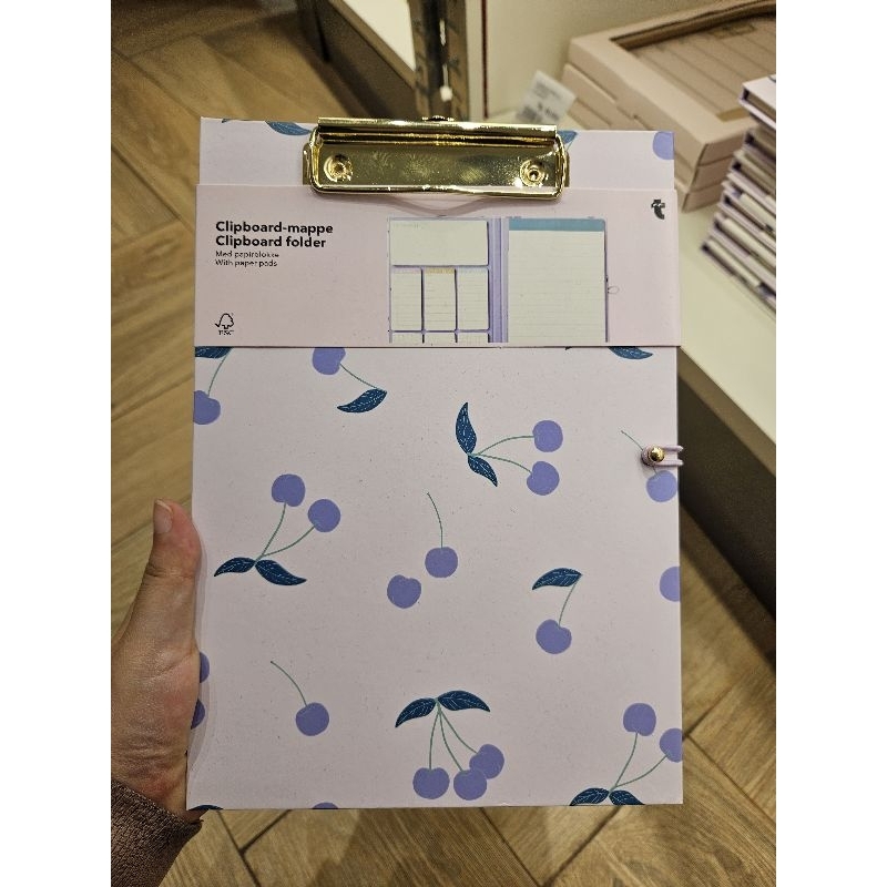 

FLYING TIGER FTC PLANNER LIST WITH CHERRY CLIPBOARD PAPAN JALAN NOTES B5 CERI BIRU A4