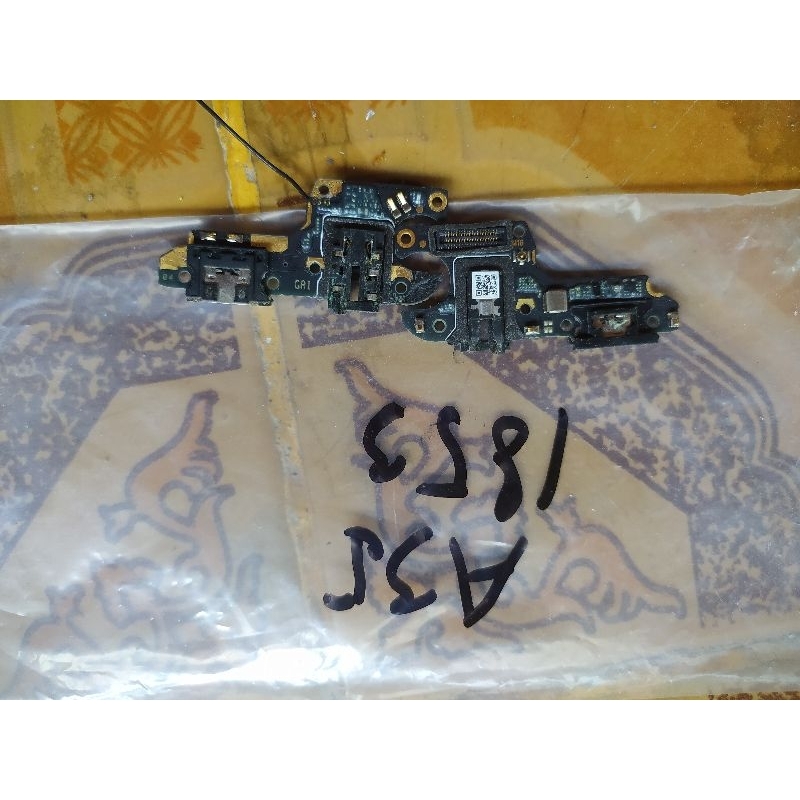 papan cas oppo a3s cph1853 ori