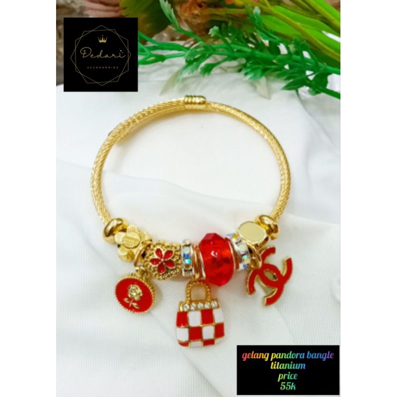 Gelang Pandora bangle