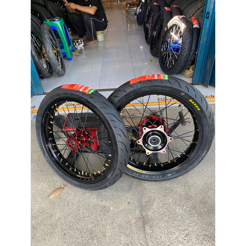 RODA SUPERMOTO CRF UKURAN 215 250 BAN MAXXIS