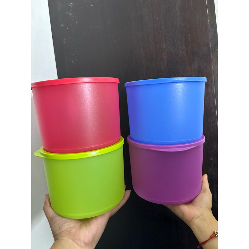 Large Summer Round  Malay 2,1L Tupperware