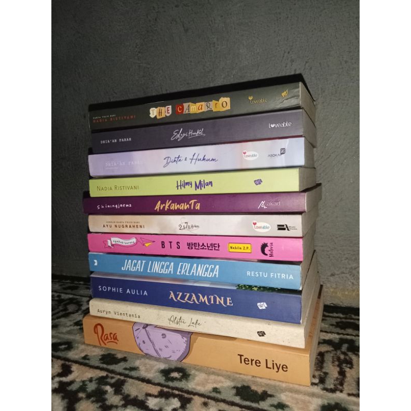 PRELOVED BUKU NOVEL AU ORIGINAL GRAMEDIA