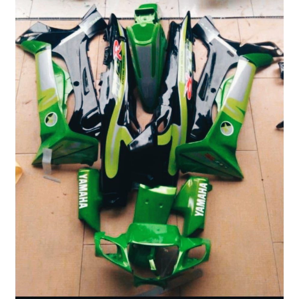 TERLARISSCOVER BODY FULLSET BODI HALUS FULL SET YAMAHA FIZR FIZ R  + STIKER STRIPING WARNA CALTEX HI