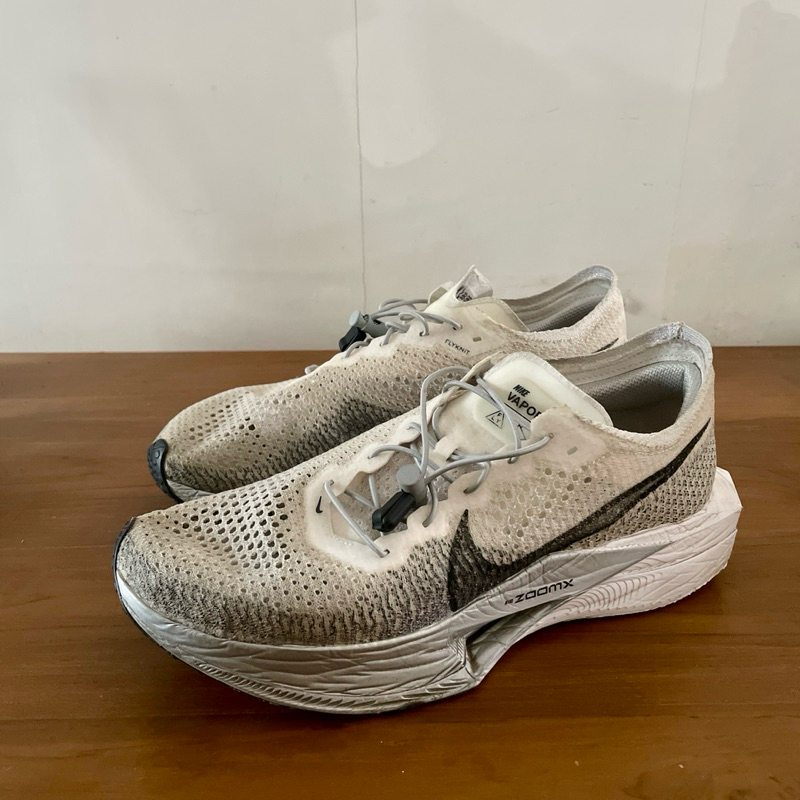 Nike Vaporfly 3 second size 27.5cm