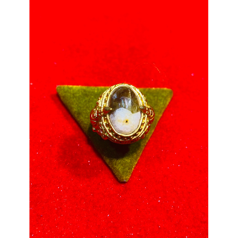 cincin permata Fancy sapphire