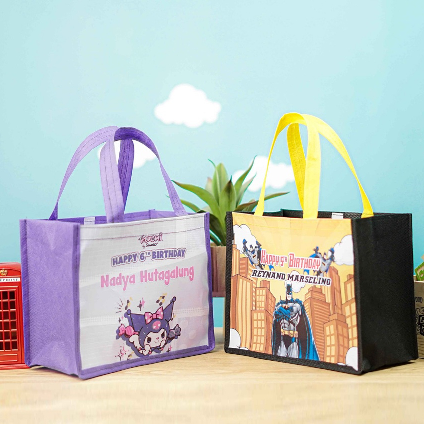 

GOODIE BAG MURAH / TAS ULTAH CUSTOM /TAS ULTAH PROMO/ TAS ULTAH TURUN HARGA LAGI