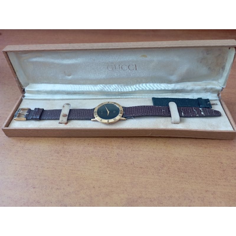 jam tangan Gucci analog original