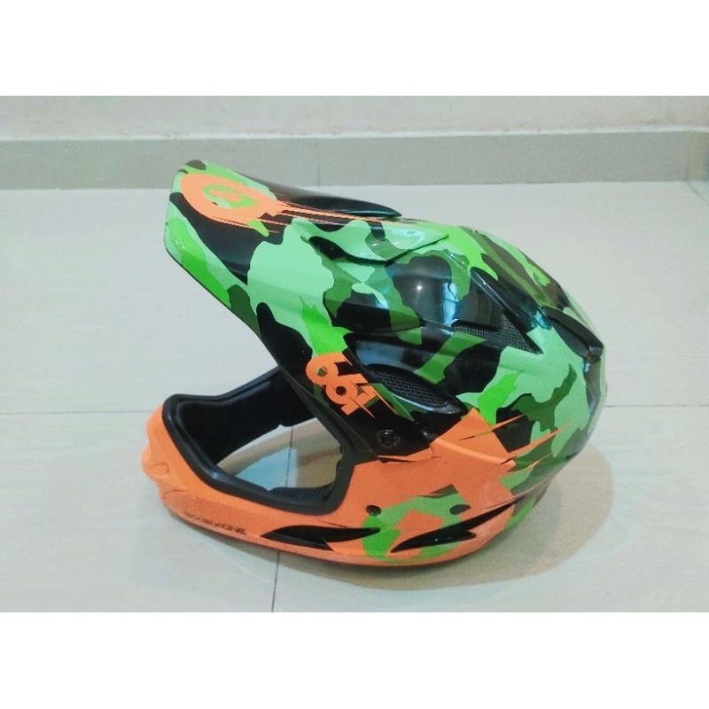 Helm Sepeda MTB Enduro Downhill Fullface Full Face Sixsixone 661