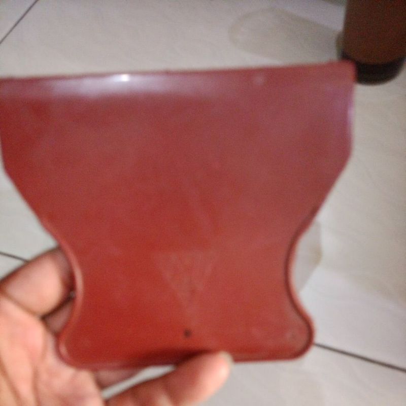 kape merah kape plastik kape dempul