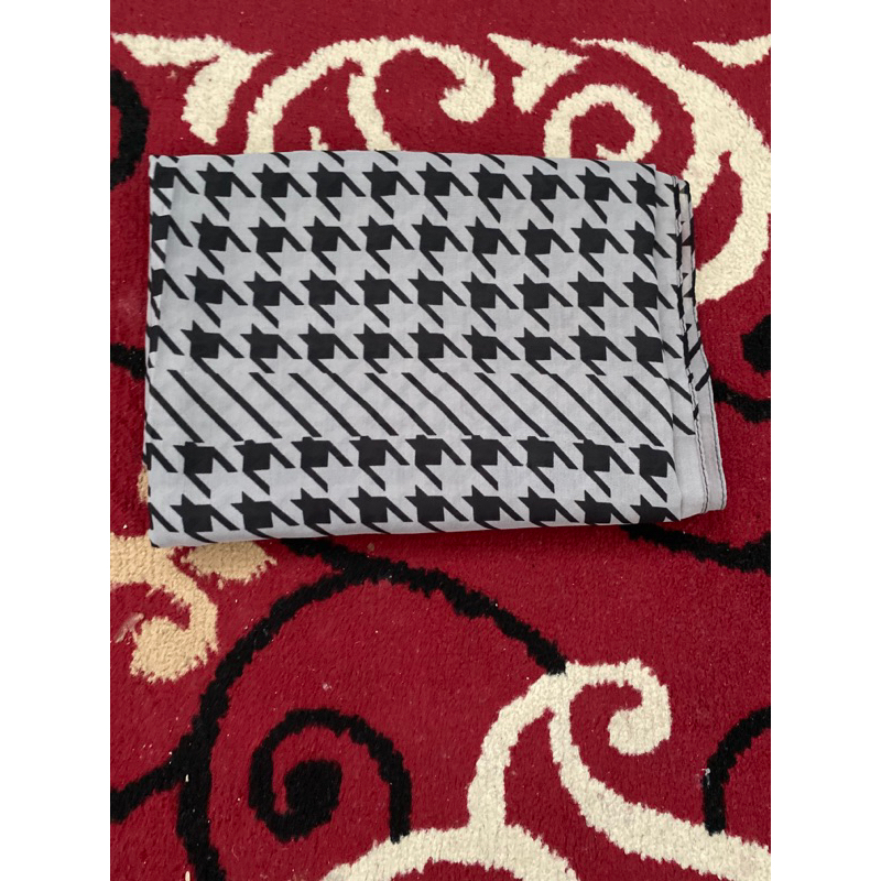 kerudung zoya