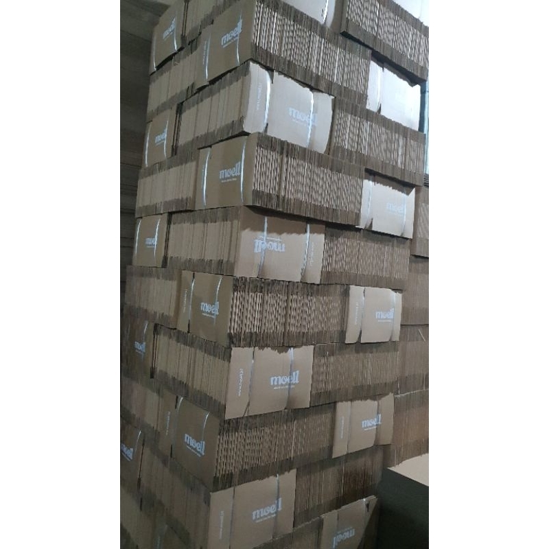 

Kardus/ Dus Standar / Indomie 36x36x22 ukuran luar (min order 50 pcs)