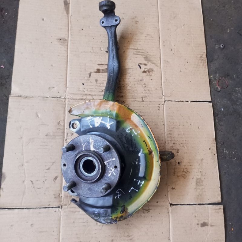 hub nap roda dudukan piringan cakram bearing depan kanan Civic LX grand Civic 88-92