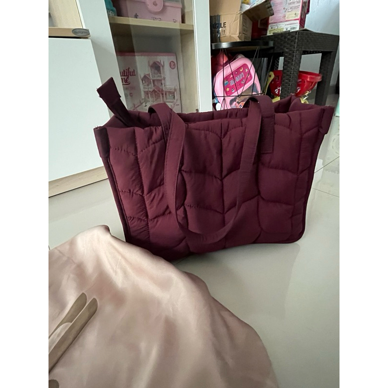 tas heylocal maroon