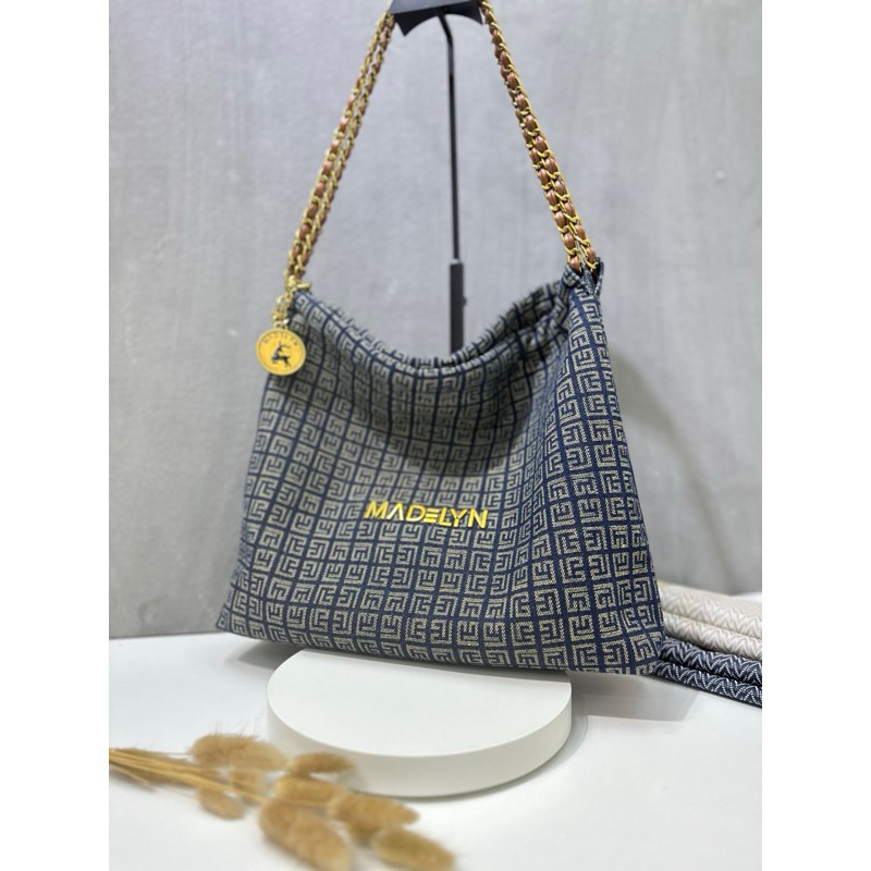 Tas Laura Hobo by Madelyn