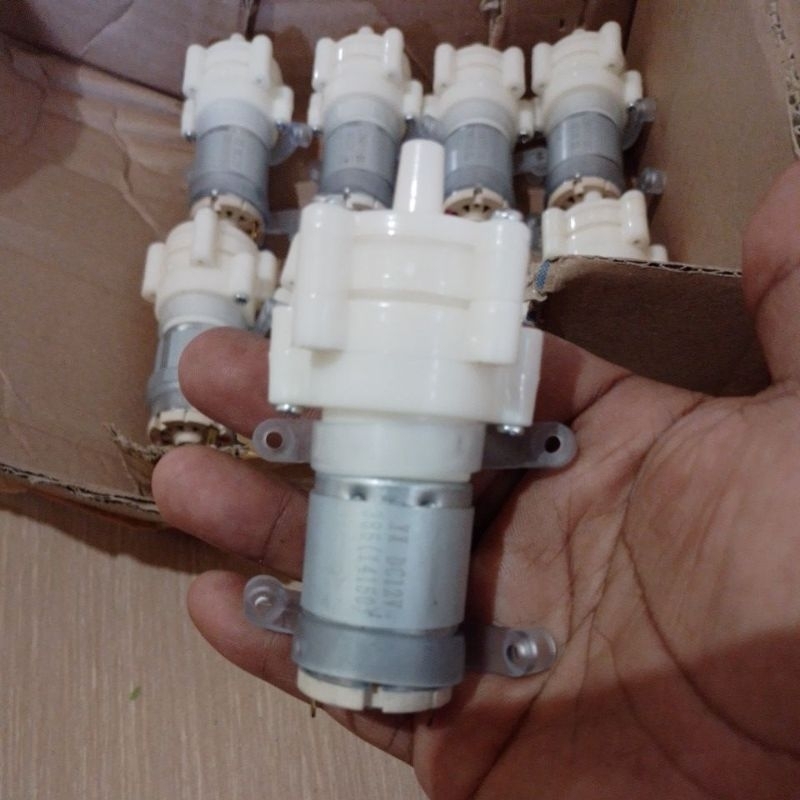 Dinamo sedot madu. Aki 12vdc 100% baru