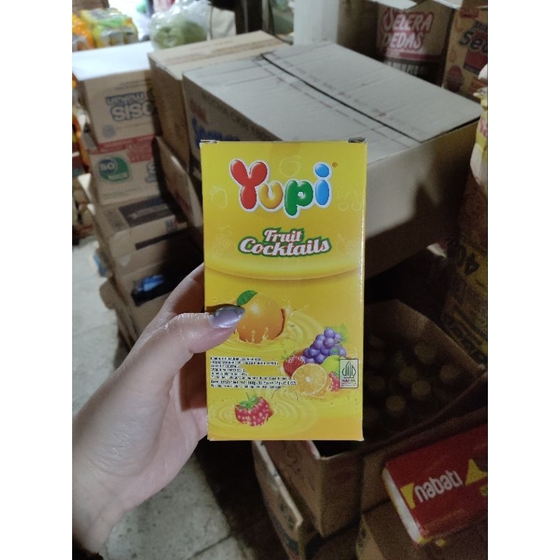 

permen yupi aquarium/permen yupi fruit cocktails per box isi 12pcs