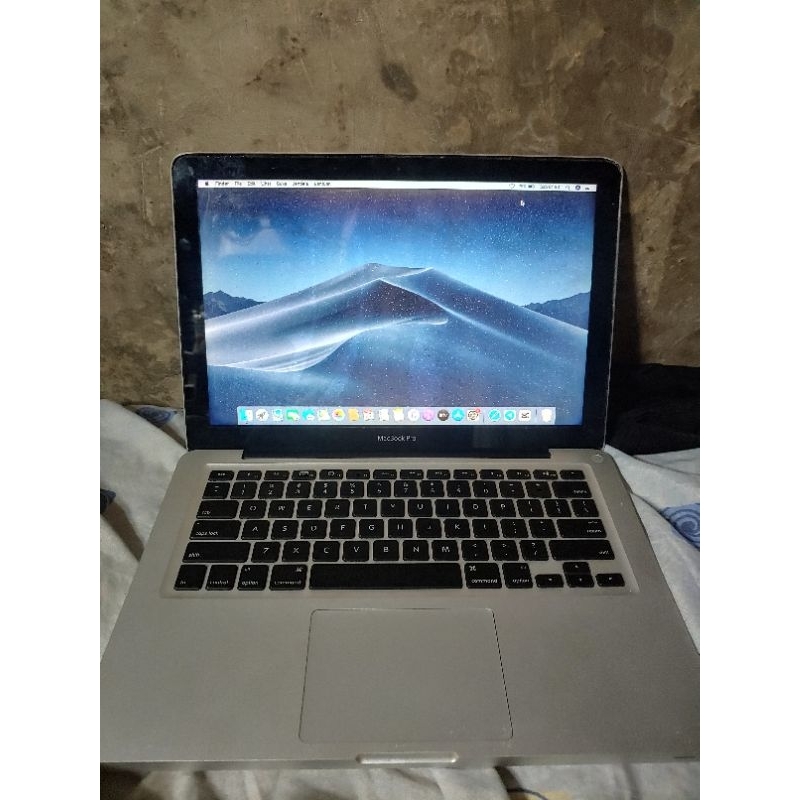 Macbook pro 2009 second layak pakai