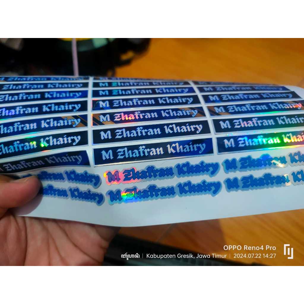 

Stiker Pensil 6cm x 0,8cm Isi 72 (Vinyl, Hologram, Glossy)