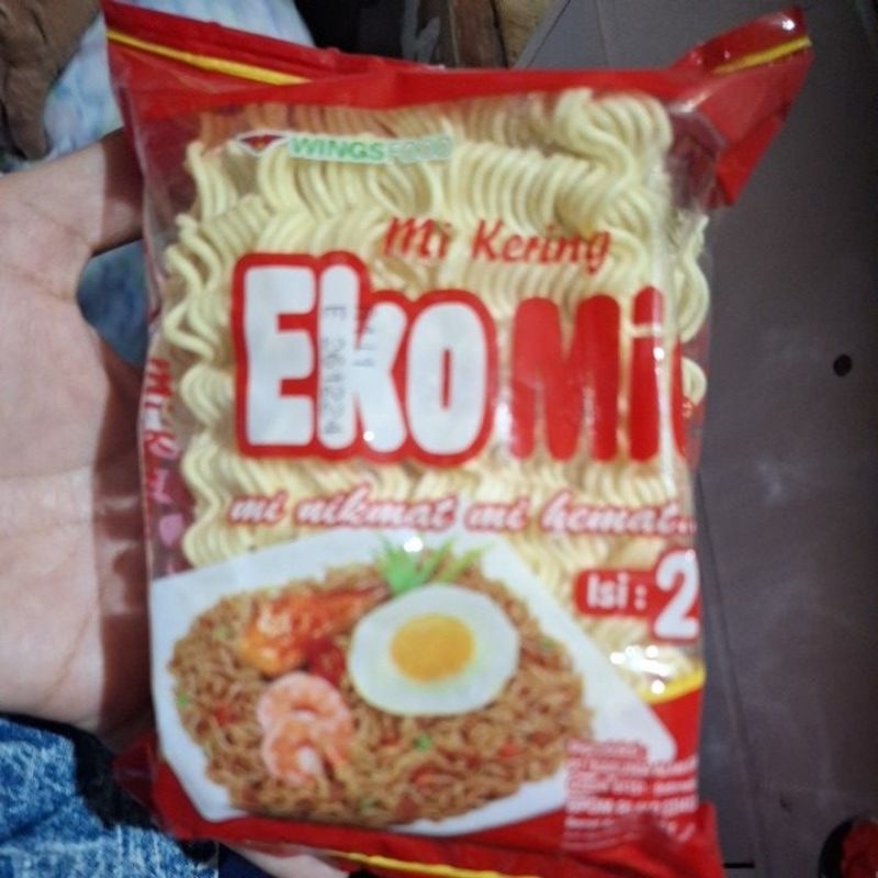 

Mie Kering Ekomie isi 2 netto 110 gram