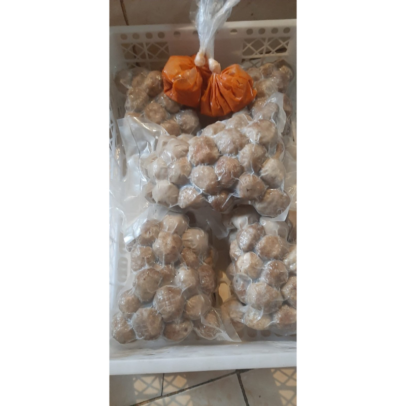 

1 kg BAKSO BABI