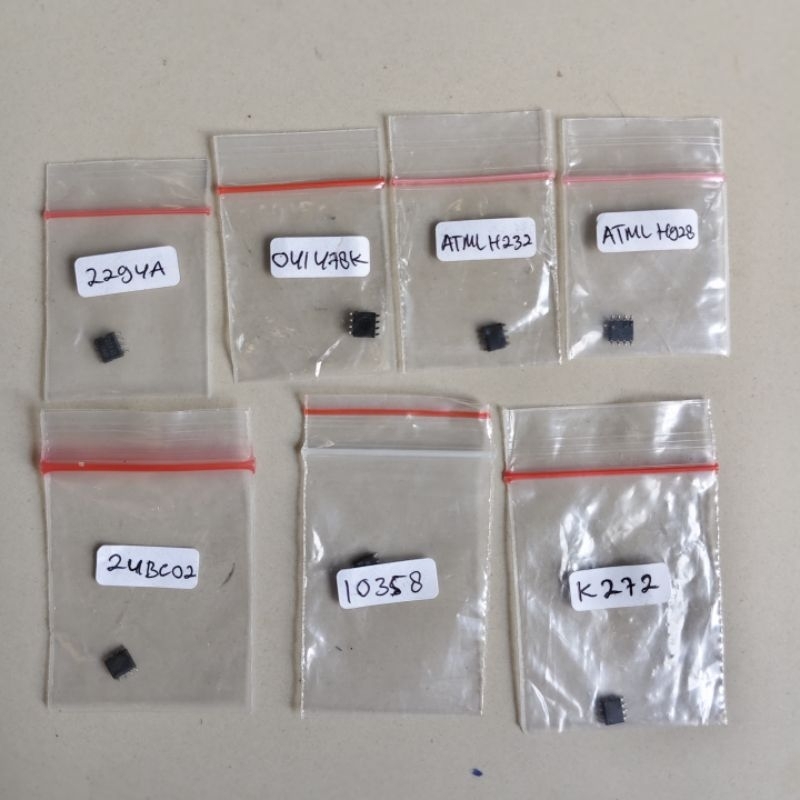 IC 8 Kaki ATMEL620,2294A, M362,P2003EVG,4825P,A2712,4430N,P2808A1,8872M,ATMEL802,ATMLH232,041,P926H,