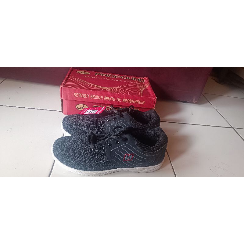 new sepatu new era hitam