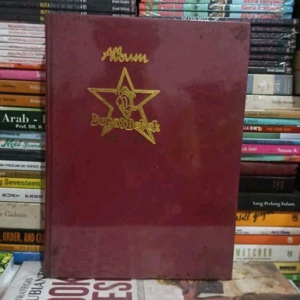 Majalah Original Album Donal Bebek Bekas baca di deskripsinya