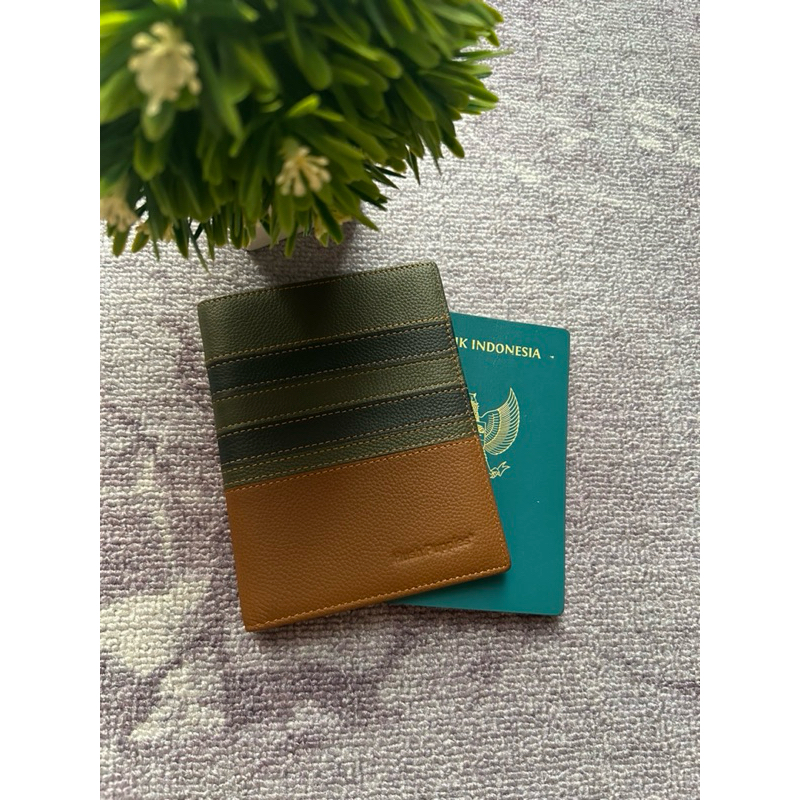 Passport Cover Hush & Puppies