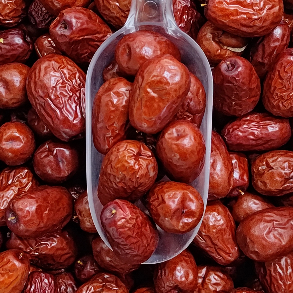 

Angco Merah Besar 250gr / Red Dates / Jujube / Hong Zao / Kurma Merah Herbal Kering