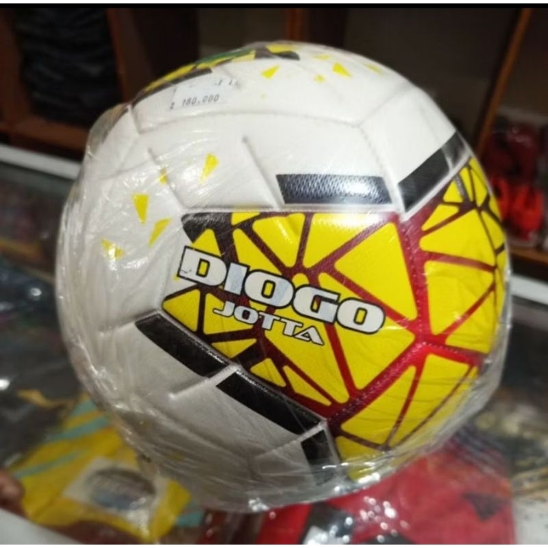 BOLA KAKI DIOGO