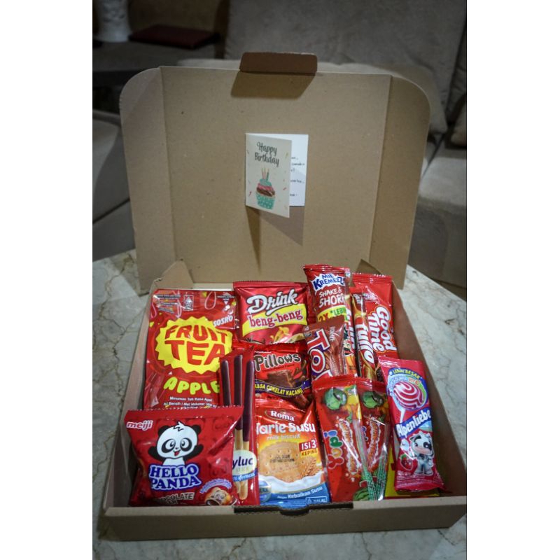 Snack Gift Box / Snack Box / Snack Hampers / Kado Snack / Hampers Snack / Bingkisan Snack / Kado Jaj