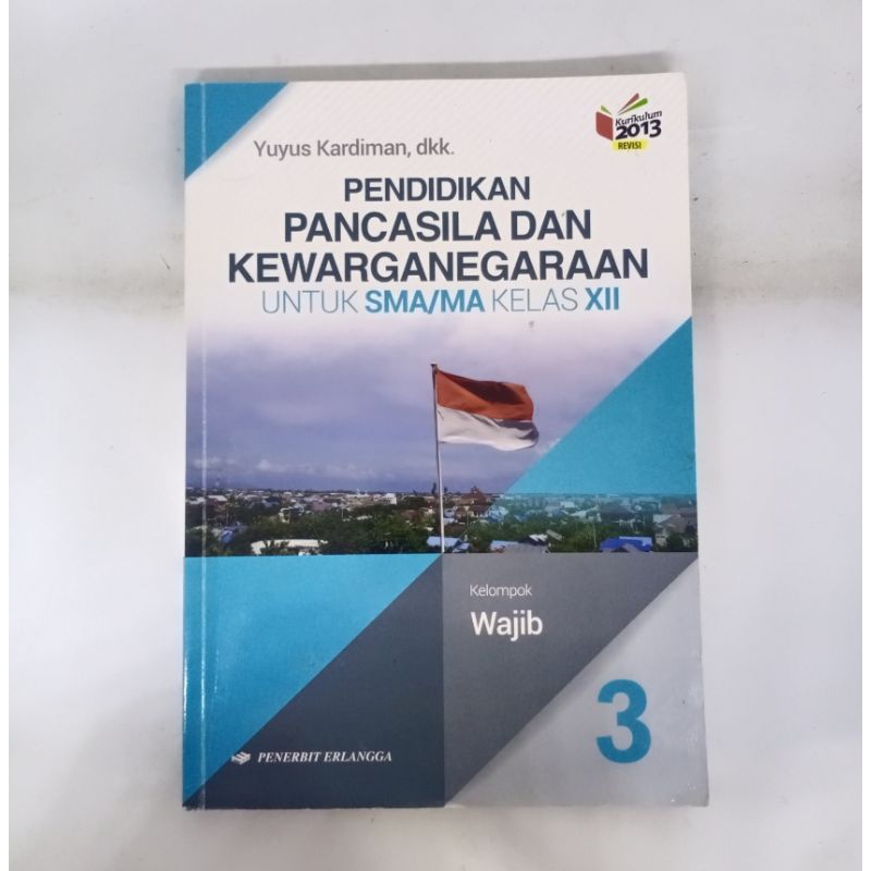 

Buku Pelajaran Kewarganegaraan kelas 3 SMA