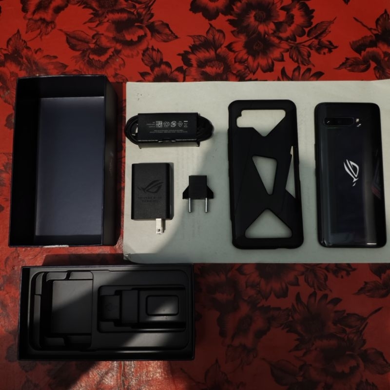 Asus Rog Phone 3 8/128 Second