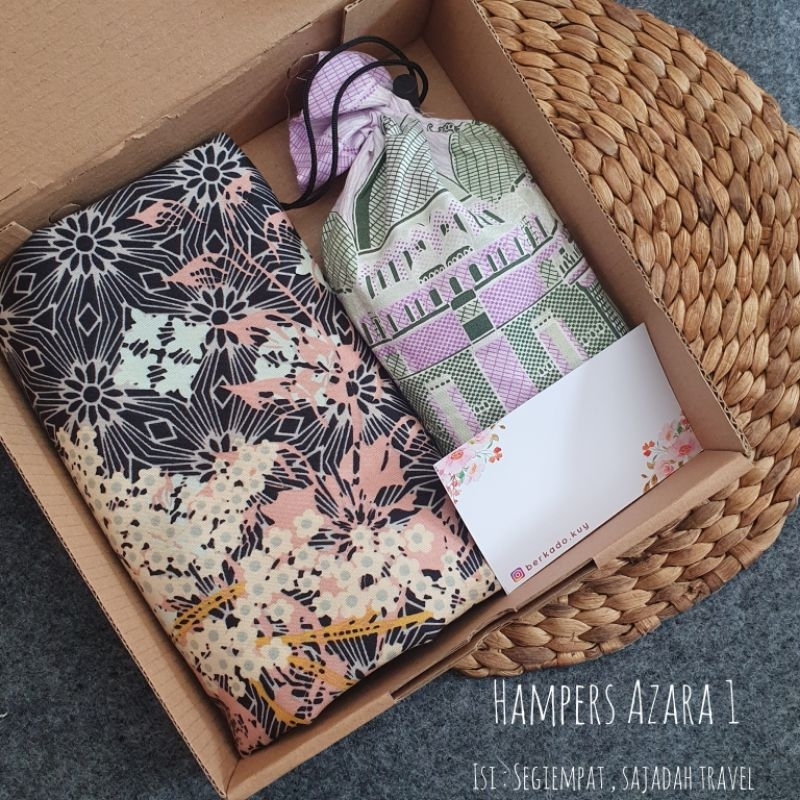 

hampers jilbab motif/hampers ulang tahun/hampers wisuda/hampers lebaran/hampers nikah