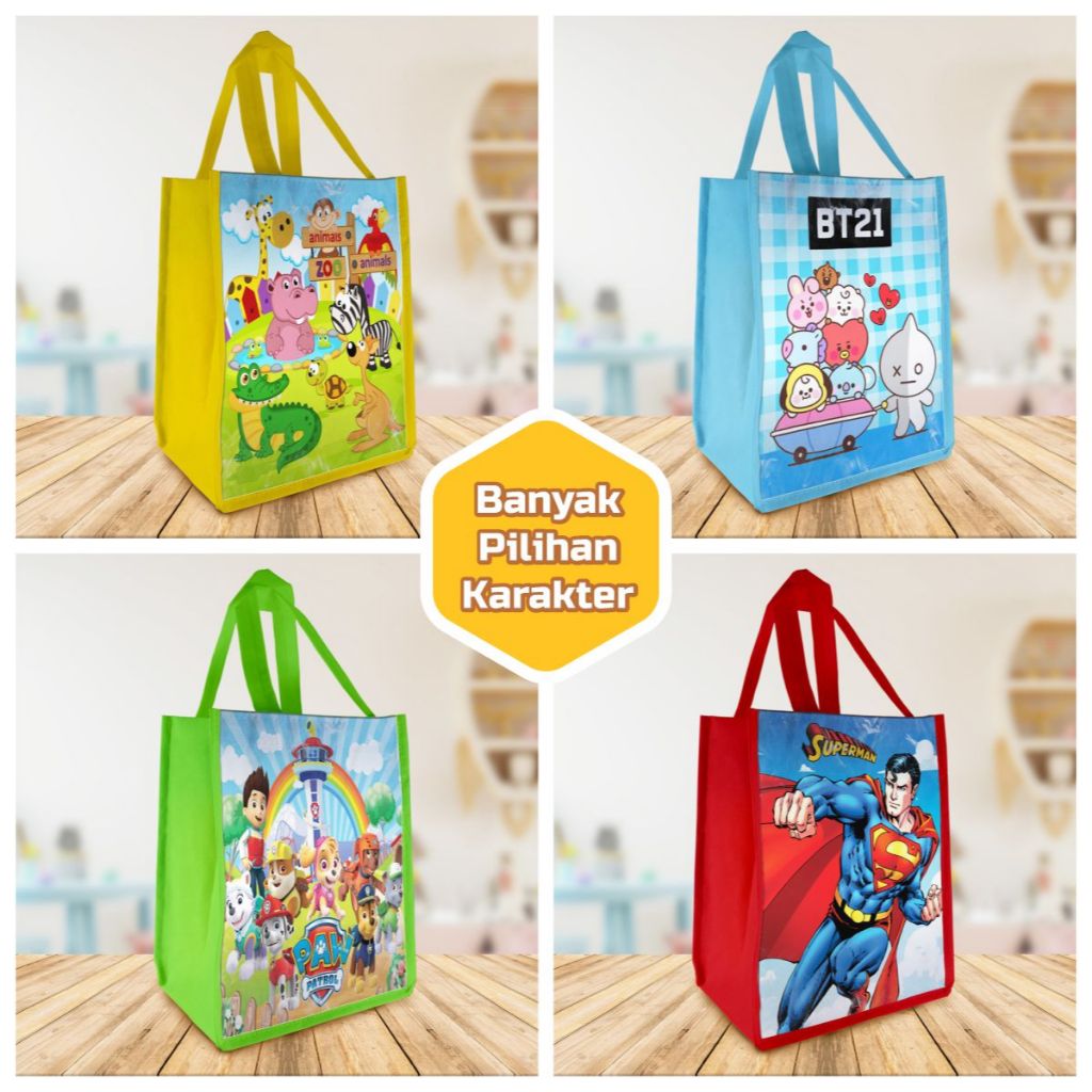 

TAS SOUVENIR ULANG TAHUN READY STOK TERLARIS 50 GSM TIPIS POTRAIT