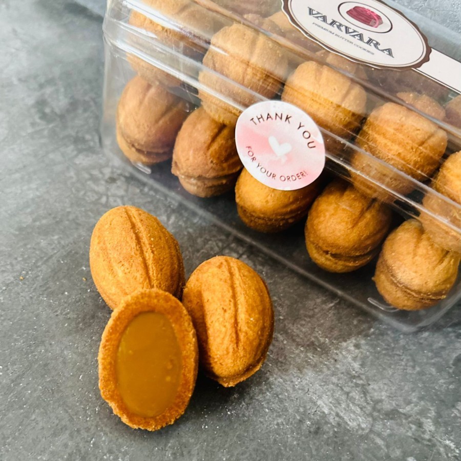 

Premium Butter Cookies / Nuts shaped Cookies with Caramel 18 pcs