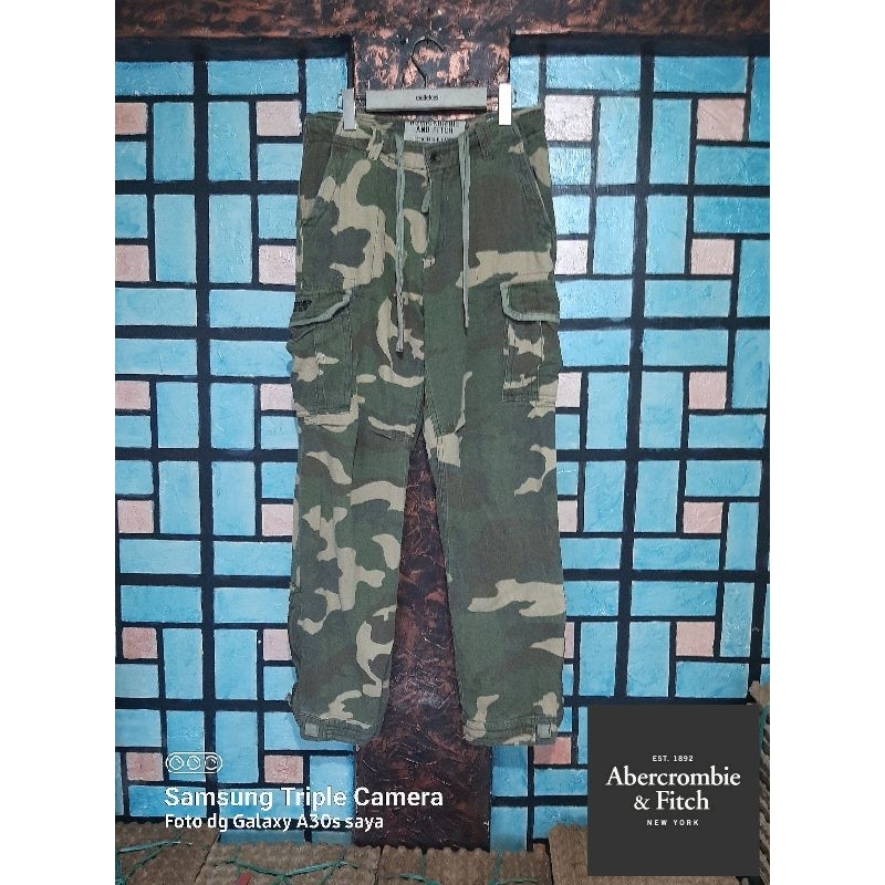 celana cargo panjang army by abercrombie & fitch