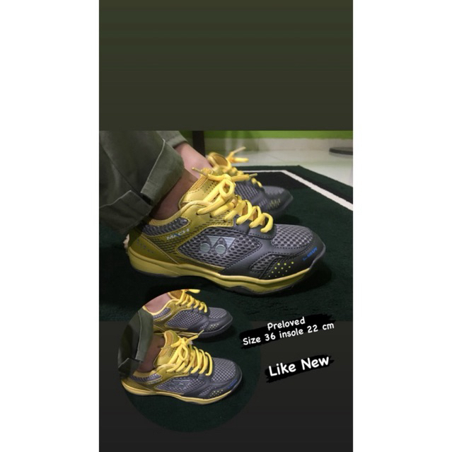Sepatu Badminton YONEX VELO 100 Anak