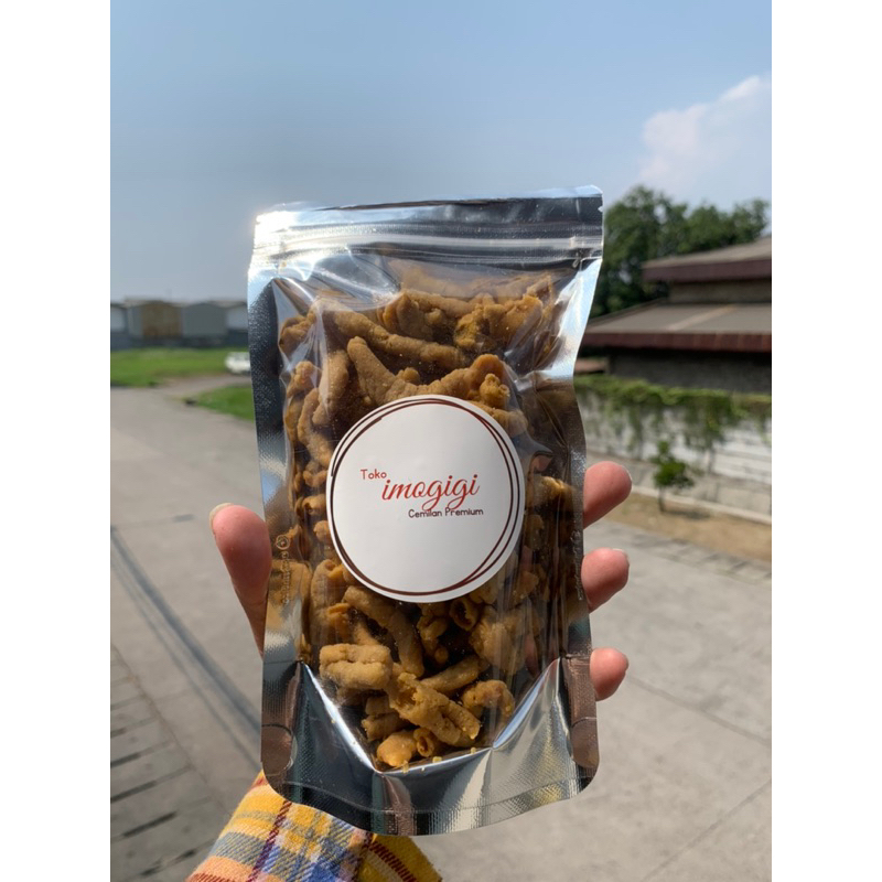 

Cemilan Usus Gurih dan Renyah