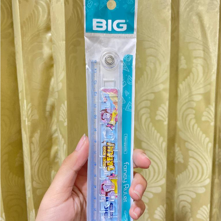 

PENGGARIS LIPAT + MAINAN 30CM BIG