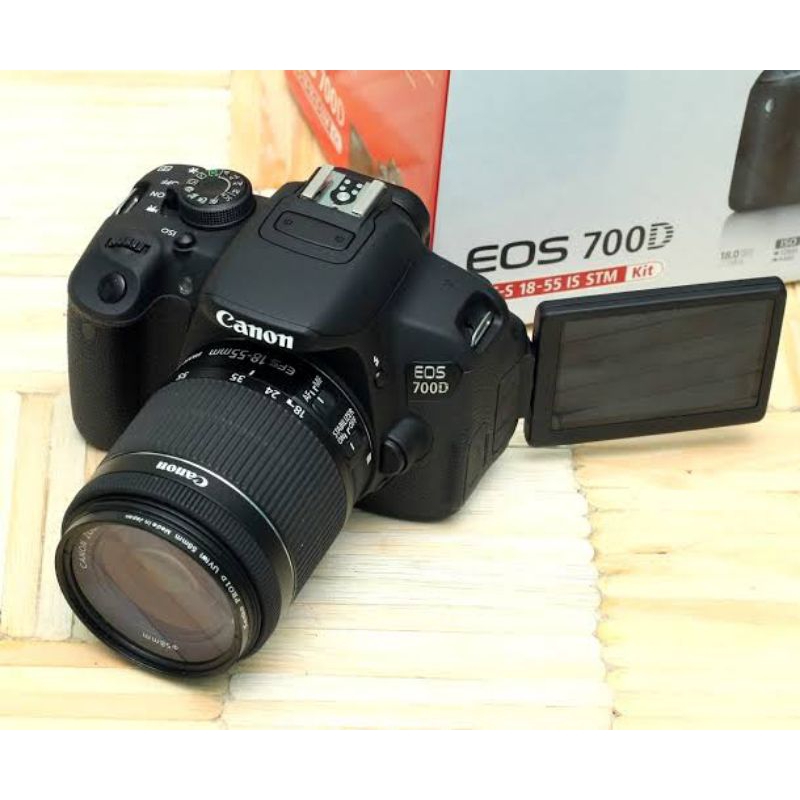 700d DSLR Canon second like new TERMURAH