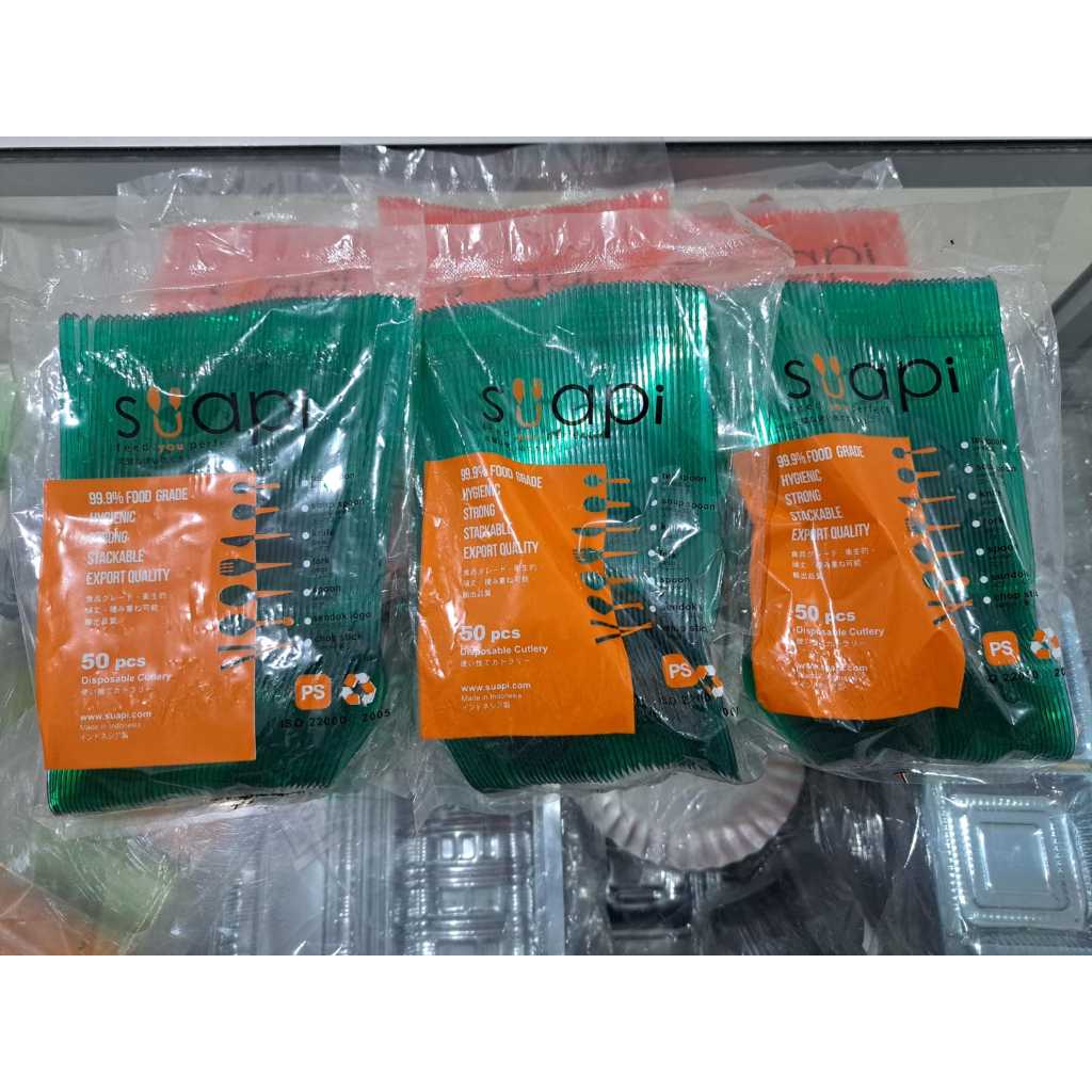 Sendok plastik panjang warna merah dan hijau merk suapi 50 pcs