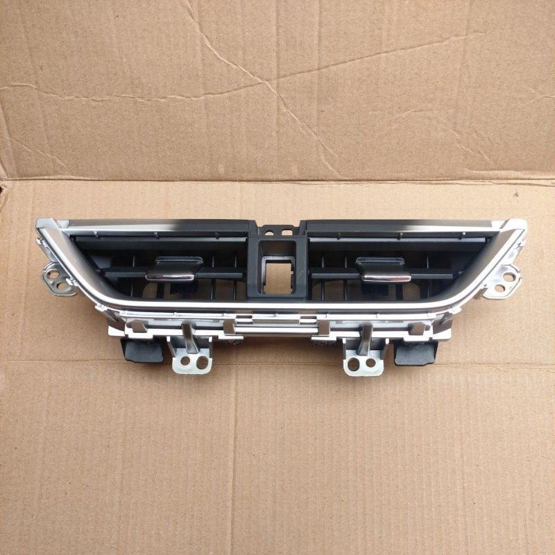 Kisi kisi AC dashboard tengah Avanza Xenia Veloz original