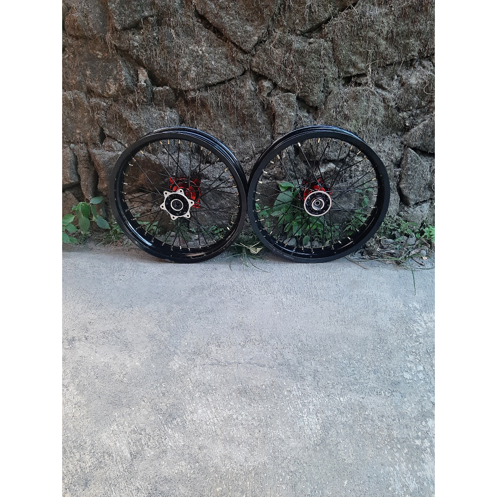 Wheelset SUMO KLX Roda Set Supermoto D-Tracker 250/300 Tanpa Ban Ring 17