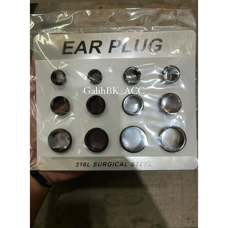 ear plug/anting piercing/bahan hitam KARET