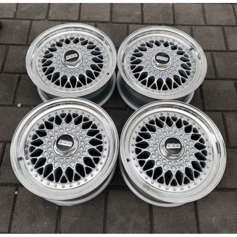 Velg Original BBS RS Ring 15. 3 pcs construction. Made in Germany. Dop Ori BBS. Lebar 6.5. Et 38. 5x